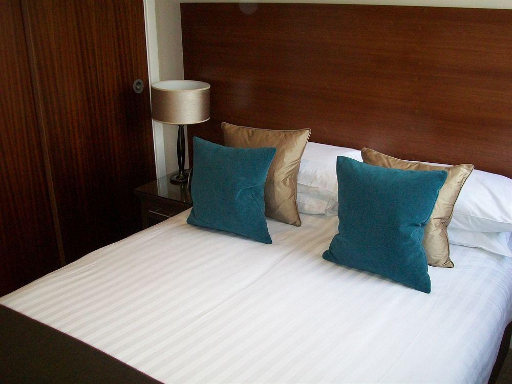 สจ๊วต บาย ฮีตัน คอนเซ็ป Aparthotel เอดินบะระ ภายนอก รูปภาพ